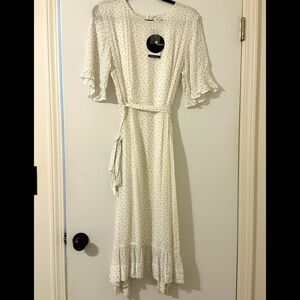 Beautiful NWT Summer Dress